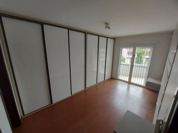 Imagem Sobrado com 4 Quartos à Venda, 192 m² em Bom Retiro - Curitiba