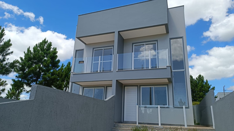 Sobrado com 2 Quartos à Venda, 75 m² em Real Parque - São José
