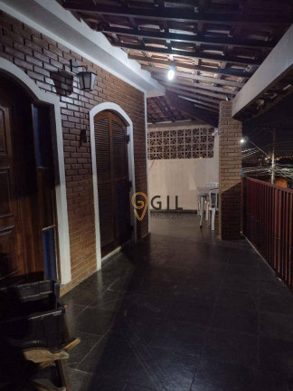 Imagem Sobrado com 4 Quartos à Venda, 190 m² em Parque Santo Antônio - Jacareí
