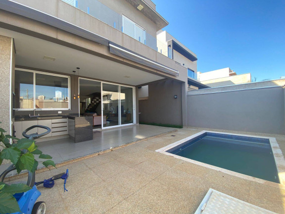 Imagem Casa com 3 Quartos à Venda, 250 m² em Ribeirão Preto Imagem Casa com 3 Quartos à Venda, 250 m² em Ribeirão Preto