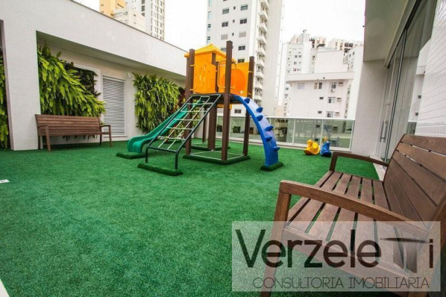 Imagem Apartamento com 4 Quartos à Venda, 144 m² em Centro - Balneário Camboriú Imagem Apartamento com 4 Quartos à Venda, 144 m² em Centro - Balneário Camboriú
