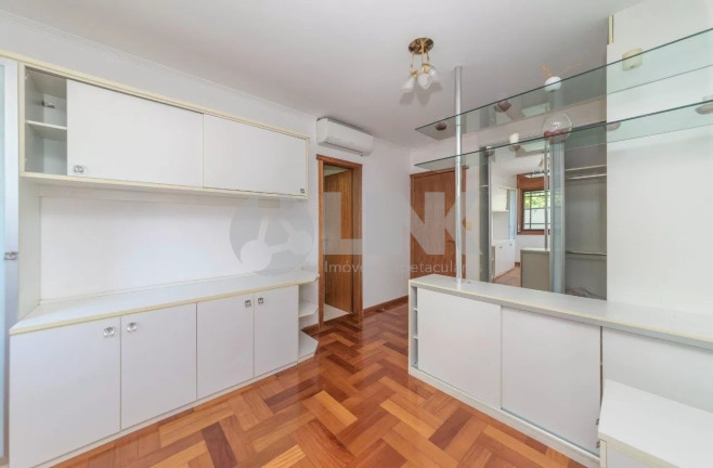 Imagem Apartamento com 3 Quartos à Venda, 261 m² em Menino Deus - Porto Alegre Imagem Apartamento com 3 Quartos à Venda, 261 m² em Menino Deus - Porto Alegre