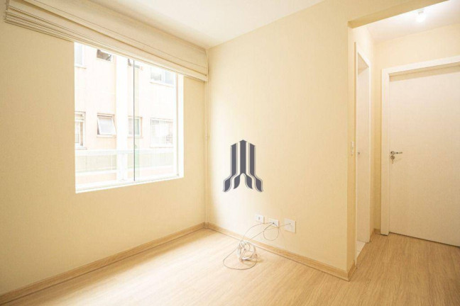 Imagem Apartamento com 1 Quarto para Alugar, 30 m² em água Verde - Curitiba