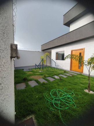 Imagem Casa com 3 Quartos à Venda, 174 m² em Setor Orientville - Goiânia Imagem Casa com 3 Quartos à Venda, 174 m² em Setor Orientville - Goiânia