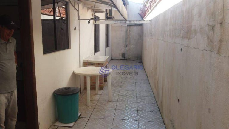 Imagem Casa com 4 Quartos à Venda, 120 m² em Praia De Armação Do Itapocorói - Penha Imagem Casa com 4 Quartos à Venda, 120 m² em Praia De Armação Do Itapocorói - Penha