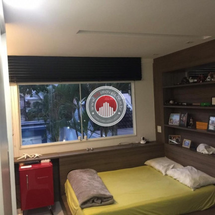 Imagem Casa com 6 Quartos à Venda, 525 m² em Barra Da Tijuca - Rio De Janeiro Imagem Casa com 6 Quartos à Venda, 525 m² em Barra Da Tijuca - Rio De Janeiro