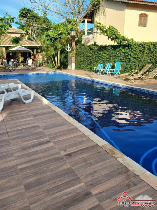 Chácara com 3 Quartos à Venda, 389 m² em Paratei - Guararema