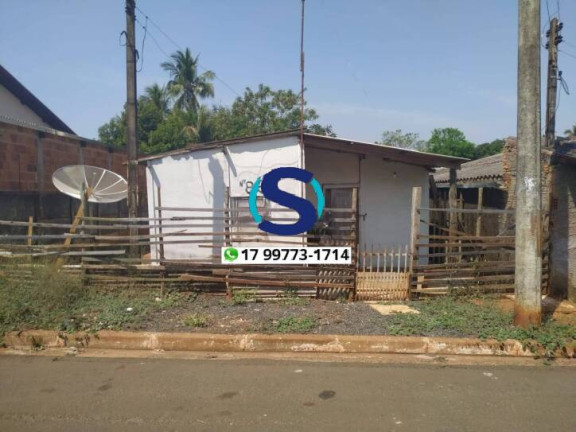 Imagem Terreno à Venda, 250 m² em Centro - Indiaporã Imagem Terreno à Venda, 250 m² em Centro - Indiaporã