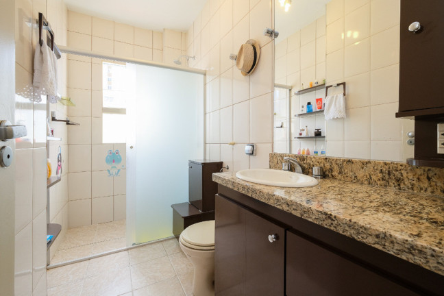 Imagem Imóvel com 3 Quartos à Venda, em Santa Cecília - São Paulo Imagem Imóvel com 3 Quartos à Venda, em Santa Cecília - São Paulo