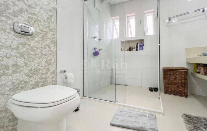 Casa com 4 Quartos à Venda, 328 m² em Ressacada - Itajaí