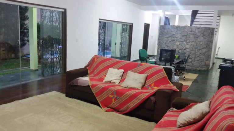 Imagem Casa com 3 Quartos à Venda, 350 m² em Vila Trujillo - Sorocaba