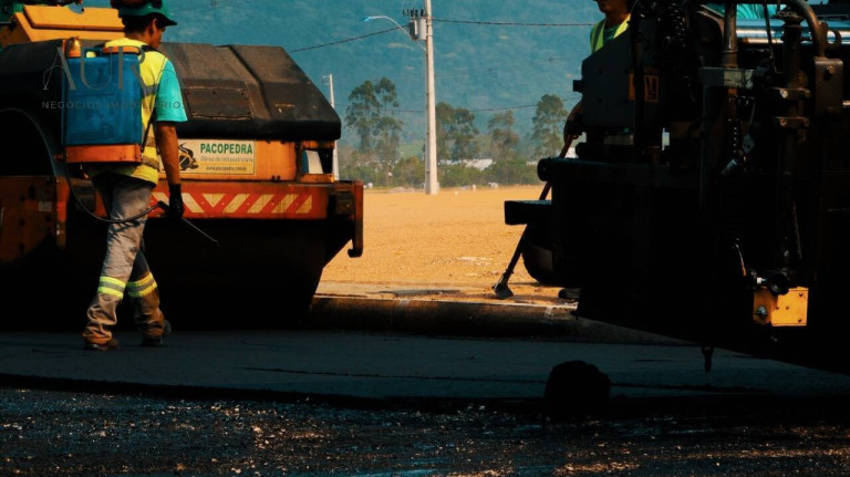 Imagem Terreno à Venda, 300 m² em Centro - Ilhota Imagem Terreno à Venda, 300 m² em Centro - Ilhota