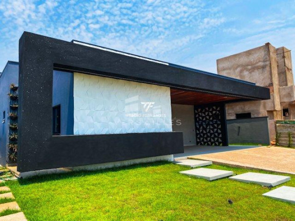 Imagem Casa com 4 Quartos à Venda, 467 m² em Aeroclube - Porto Velho