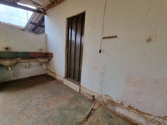 Imagem Casa com 2 Quartos à Venda, 300 m² em Parque Residencial Das Flores - Anápolis