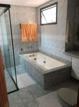 Imagem Imóvel com 3 Quartos à Venda, 242 m² em Centro - Guarapari Imagem Imóvel com 3 Quartos à Venda, 242 m² em Centro - Guarapari