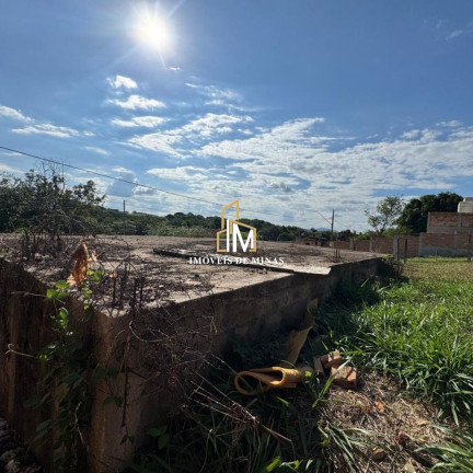Terreno à Venda, 360 m² em Novo Igarapé - Igarapé