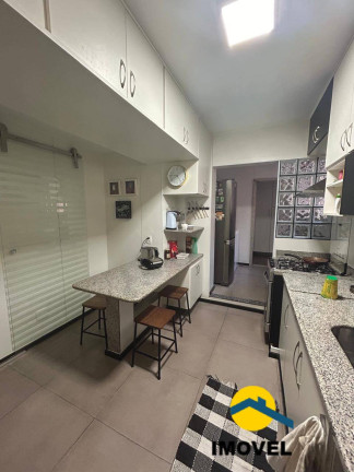 Imagem Apartamento com 3 Quartos à Venda, 210 m² em Icaraí - Niterói Imagem Apartamento com 3 Quartos à Venda, 210 m² em Icaraí - Niterói