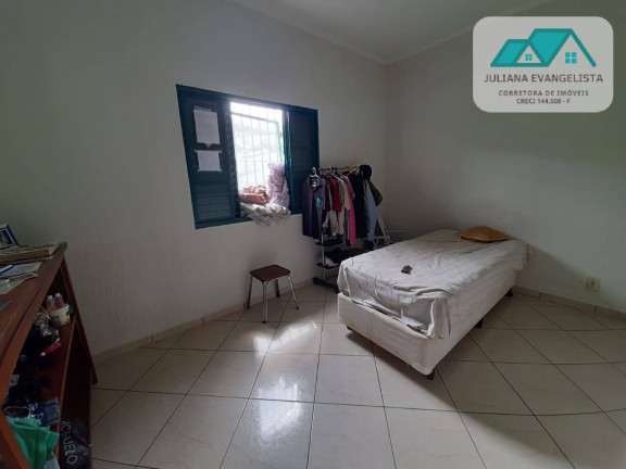 Imagem Casa com 3 Quartos à Venda, 300 m² em Jardim Rony - Guaratinguetá Imagem Casa com 3 Quartos à Venda, 300 m² em Jardim Rony - Guaratinguetá