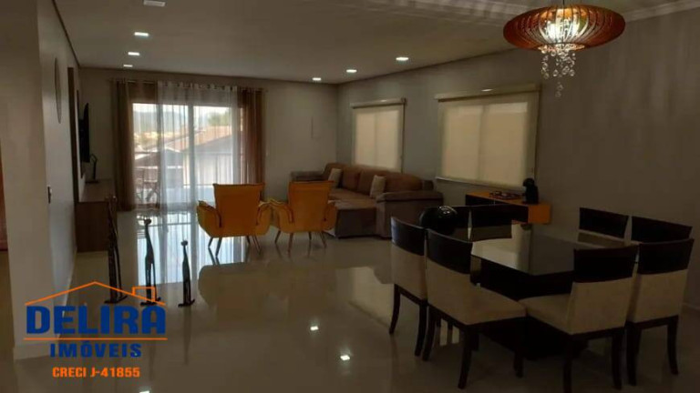 Imagem Casa com 3 Quartos à Venda, 350 m² em Jundiaizinho (terra Preta) - Mairiporã Imagem Casa com 3 Quartos à Venda, 350 m² em Jundiaizinho (terra Preta) - Mairiporã