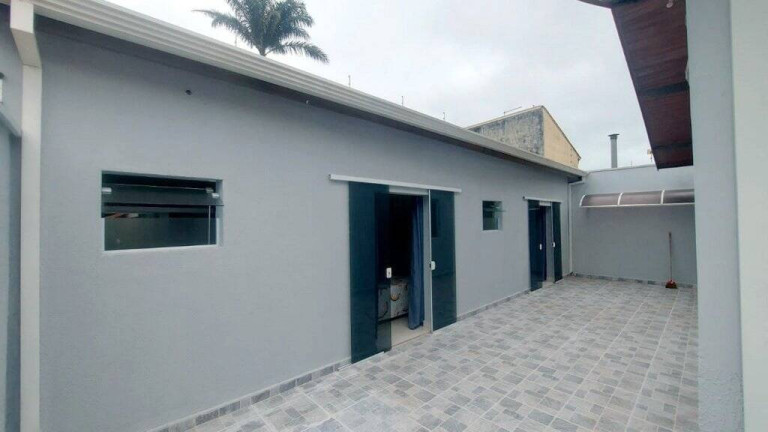 Imagem Casa com 5 Quartos à Venda, 310 m² em Cidade Nova Peruibe - Peruíbe Imagem Casa com 5 Quartos à Venda, 310 m² em Cidade Nova Peruibe - Peruíbe