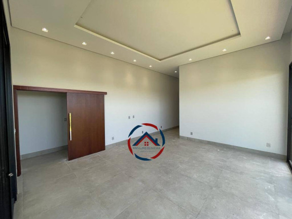 Imagem Casa com 3 Quartos à Venda, 432 m² em Petrópolis - Várzea Grande
