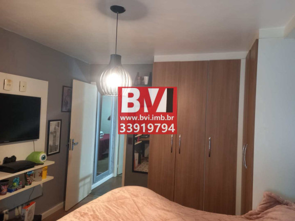 Imagem Casa com 2 Quartos à Venda, 65 m² em Vila Kosmos - Rio De Janeiro Imagem Casa com 2 Quartos à Venda, 65 m² em Vila Kosmos - Rio De Janeiro