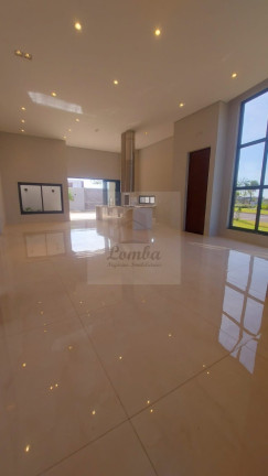 Imagem Casa com 4 Quartos à Venda, 372 m² em Jardim Itália - Cuiabá