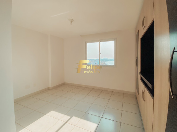 Imagem Imóvel com 3 Quartos à Venda, 98 m² em Centro - Guarapari