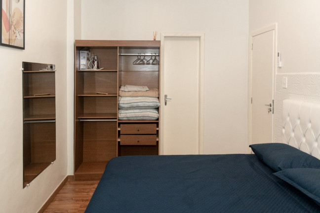Imagem Apartamento com 2 Quartos à Venda, 54 m² em Copacabana - Rio De Janeiro