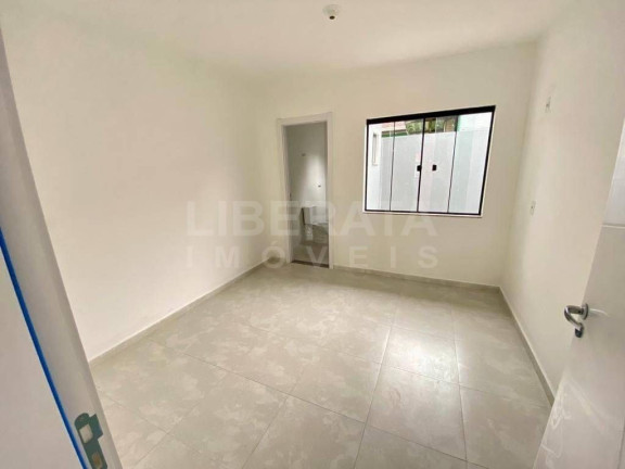 Imagem Casa com 2 Quartos à Venda, 50 m² em Meia Praia - Navegantes Imagem Casa com 2 Quartos à Venda, 50 m² em Meia Praia - Navegantes