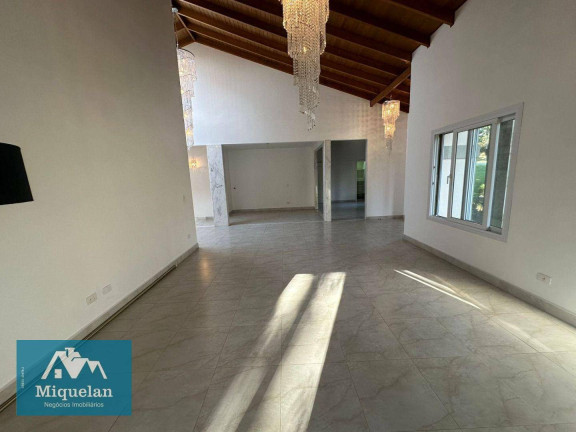 Imagem Casa com 4 Quartos à Venda ou Locação, 670 m² em Roseira - Mairiporã Imagem Casa com 4 Quartos à Venda ou Locação, 670 m² em Roseira - Mairiporã