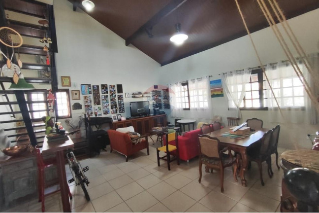 Imagem Casa de Condomínio com 3 Quartos à Venda, 242 m² em Centro - Maricá Imagem Casa de Condomínio com 3 Quartos à Venda, 242 m² em Centro - Maricá