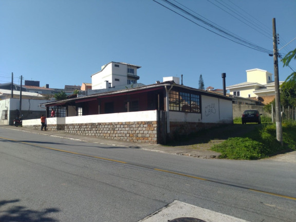 Imóvel à Venda, 631 m² em Ponta De Baixo - São José