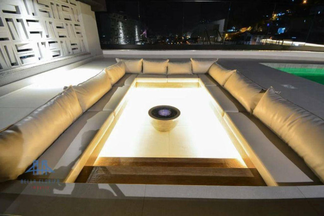 Imagem Loft com 1 Quarto à Venda, 67 m² em Centro - Florianópolis Imagem Loft com 1 Quarto à Venda, 67 m² em Centro - Florianópolis