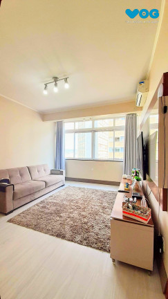 Imagem Imóvel com 3 Quartos à Venda, 99 m² em Centro Histórico - Porto Alegre Imagem Imóvel com 3 Quartos à Venda, 99 m² em Centro Histórico - Porto Alegre