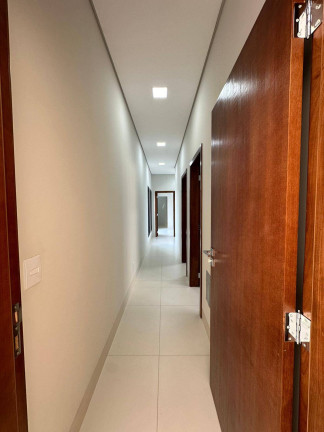 Imagem Casa com 3 Quartos à Venda, em Jardim Imperial - Cuiabá Imagem Casa com 3 Quartos à Venda, em Jardim Imperial - Cuiabá