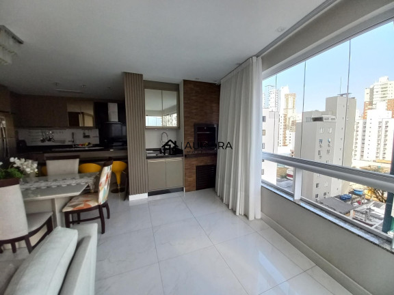 Imagem Apartamento com 3 Quartos à Venda, 119 m² em Centro - Balneário Camboriú