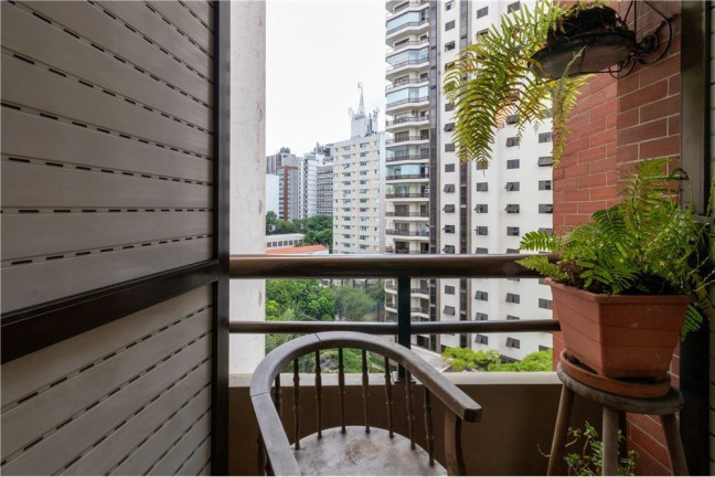 Imagem Apartamento com 3 Quartos à Venda, 143 m² em Itaim Bibi - São Paulo
