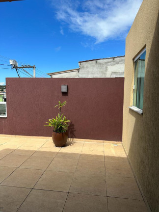 Imagem Casa com 4 Quartos à Venda, 210 m² em Camaçari Imagem Casa com 4 Quartos à Venda, 210 m² em Camaçari