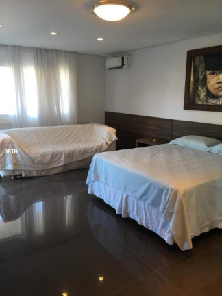 Imagem Casa com 5 Quartos à Venda, 569 m² em Centro - Xangri-lá