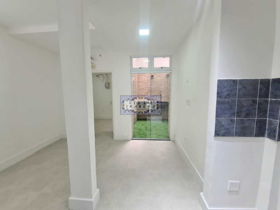 Imagem Apartamento com 1 Quarto à Venda, 50 m² em Copacabana - Rio De Janeiro Imagem Apartamento com 1 Quarto à Venda, 50 m² em Copacabana - Rio De Janeiro