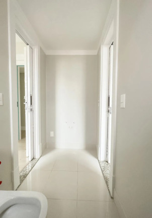 Imagem Apartamento com 3 Quartos à Venda, 142 m² em Centro - Balneário Camboriú Imagem Apartamento com 3 Quartos à Venda, 142 m² em Centro - Balneário Camboriú