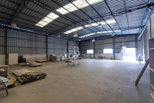 Imagem Imóvel Comercial à Venda, 800 m² em Ferraria - Campo Largo Imagem Imóvel Comercial à Venda, 800 m² em Ferraria - Campo Largo
