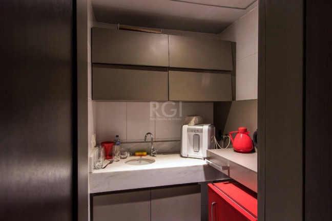 Imagem Sala Comercial à Venda, 86 m² em Cristal - Porto Alegre Imagem Sala Comercial à Venda, 86 m² em Cristal - Porto Alegre