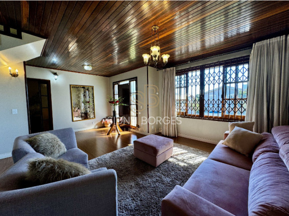 Imagem Casa com 3 Quartos à Venda, 200 m² em Centro - Catanduvas Imagem Casa com 3 Quartos à Venda, 200 m² em Centro - Catanduvas