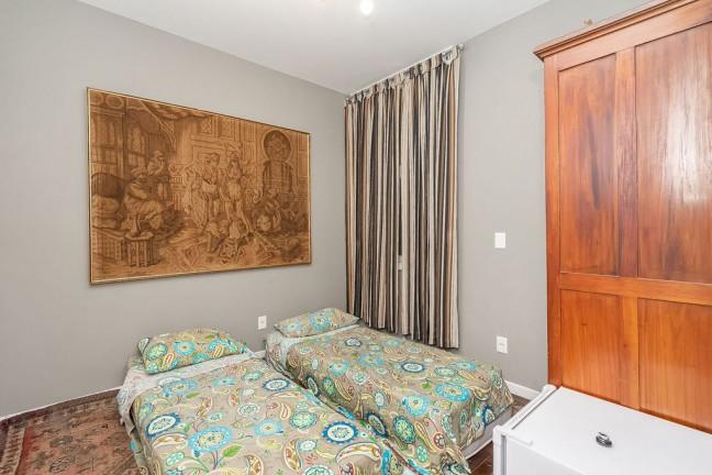 Imagem Apartamento com 3 Quartos à Venda, 156 m² em Centro Histórico - Porto Alegre