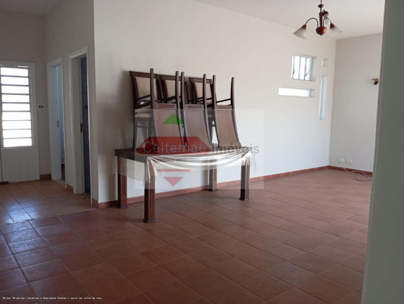 Imagem Casa com 5 Quartos à Venda, 267 m² em Jardim Morumby - Taubaté