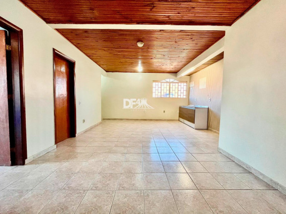 Imagem Casa com 6 Quartos à Venda, 144 m² em Ceilândia Sul (ceilândia) - Brasília Imagem Casa com 6 Quartos à Venda, 144 m² em Ceilândia Sul (ceilândia) - Brasília