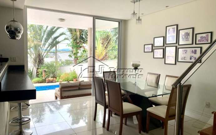 Imagem Casa de Condomínio com 3 Quartos para Alugar, 240 m² em Urbanova - São José Dos Campos Imagem Casa de Condomínio com 3 Quartos para Alugar, 240 m² em Urbanova - São José Dos Campos