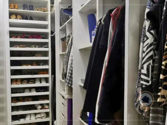 Imagem Casa com 4 Quartos à Venda, 220 m² em Vila Galvão - Guarulhos